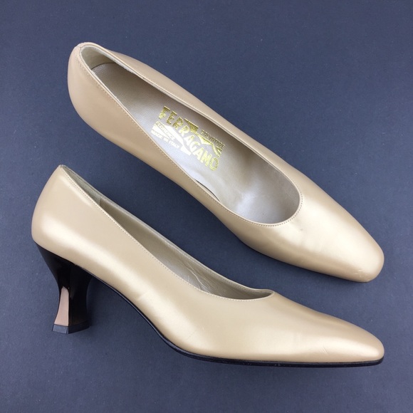 ferragamo shoes narrow width